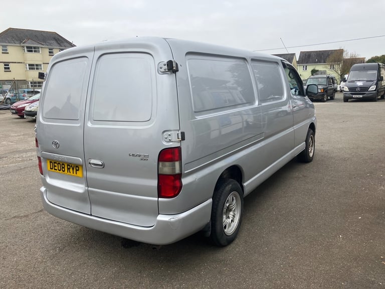2008 Toyota HiAce 300 Van 2.5 D-4D 95hp PANEL VAN Diesel Manual