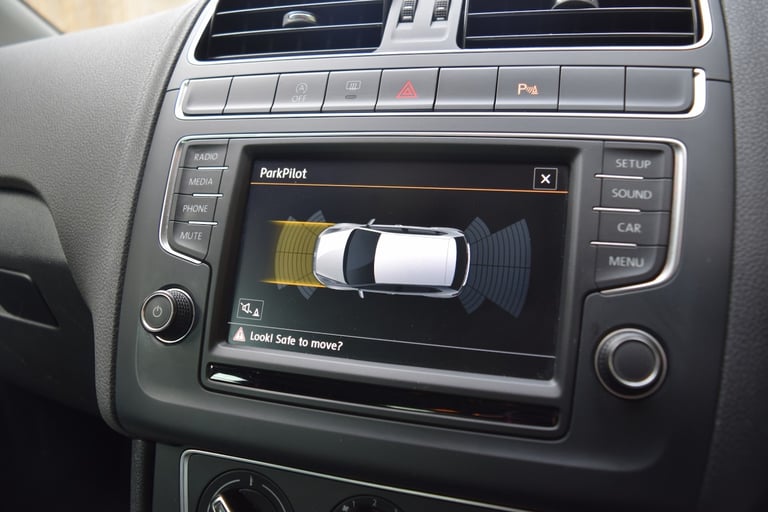 VOLKSWAGEN POLO 1.4 TDI BlueMotion Tech Match Red Manual Diesel 2016