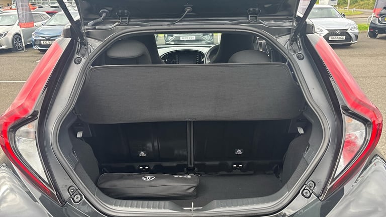 2023 Toyota Aygo X 1.0 VVT-i Edge 5dr [Parking] Petrol Hatchback Hatchback Petrol Manual