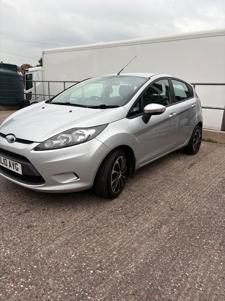 Ford, FIESTA, Hatchback, 2010, Manual, 1242 (cc), 5 doors