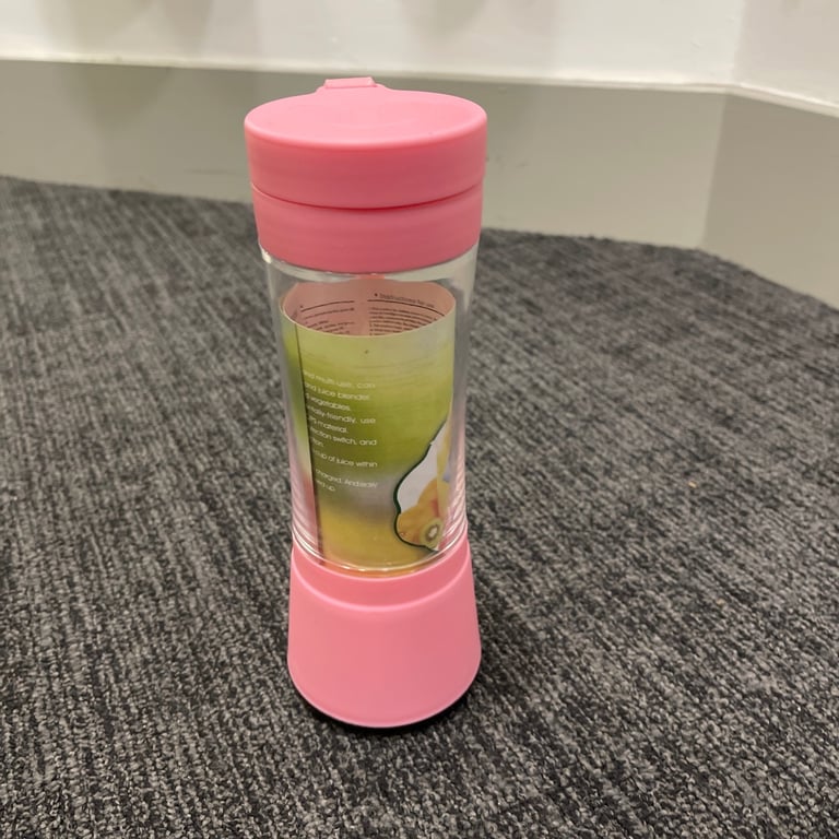 Portable And Rechargeable Juice Blender