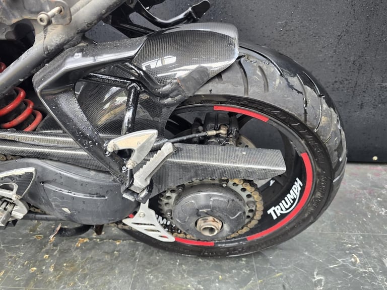 TRIUMPH SPRINT ST 1050 PROJECT BIKE HPI CLEAR 