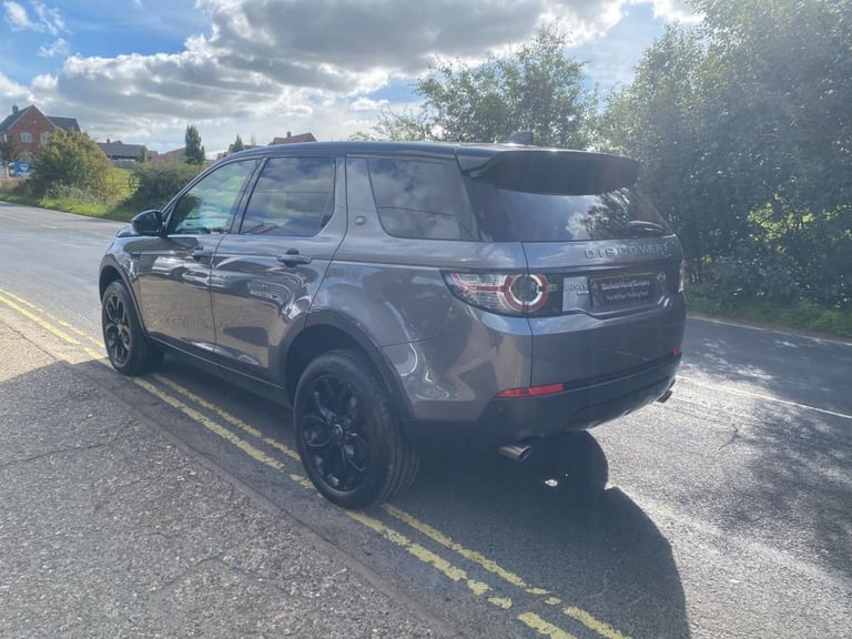 2018 Land Rover Discovery Sport 2.0 TD4 HSE SUV 5dr Diesel Auto 4WD Euro 6 (s/s) (180 ps) ESTATE ...