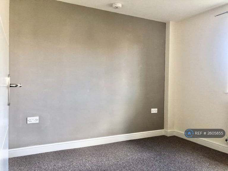 1 bedroom flat in Kings Lynn, Gaywood, King's Lynn, PE30 (1 bed) (#2605855)