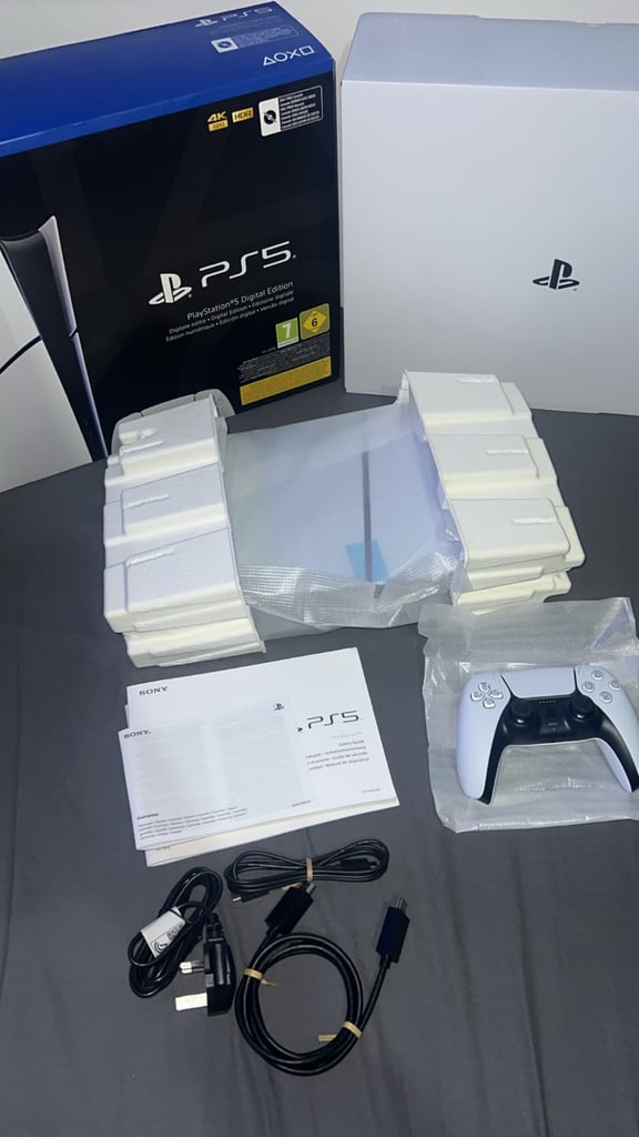 Ps5 Slim Digital 1TB *Brand New*