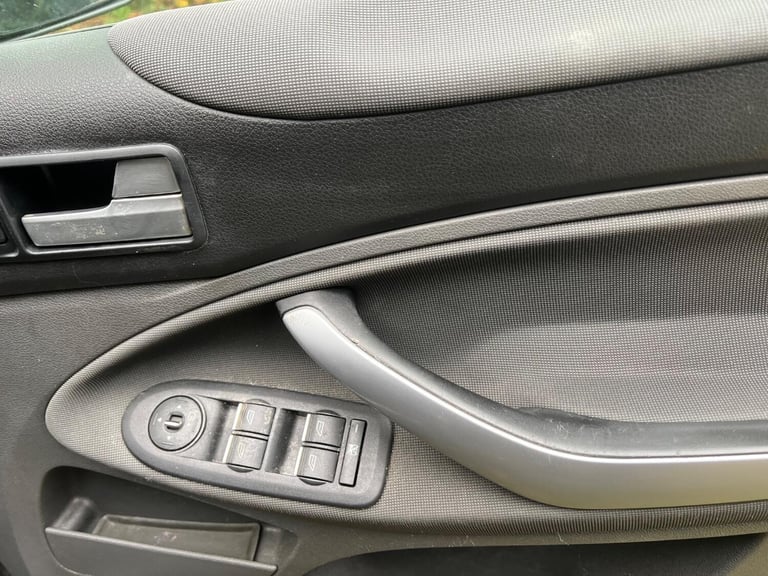 FORD KUGA 2.0 TDCi Zetec Grey Manual Diesel 2010