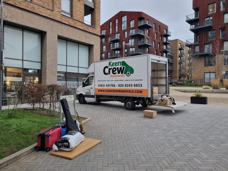 LONDON HOUSE MOVING & DELIVERY SERVICE - MOVERS AND PACKERS - STUDENT MOVE -  VAN AND MAN - E17