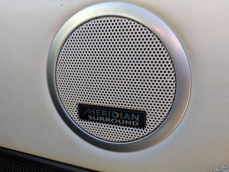 2017 Land Rover Discovery 3.0 TD6 HSE Luxury 5dr Auto ESTATE DIESEL Automatic