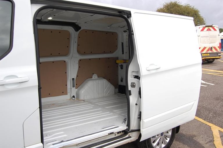 2021 Ford Transit Custom 2.0 EcoBlue 130ps Low Roof Limited Van PANEL VAN DIESEL Manual