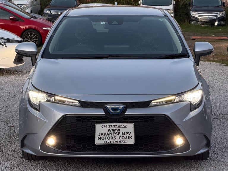 2022 Toyota Corolla TOURING ESTATE GX SILVER 1.8L PETROL HYBRID ELECTRIC AUTOMATIC 5 SEATER Estat...