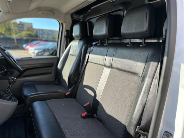 2021 Vauxhall Vivaro 1.5 Turbo D 2900 Edition L2 H1 Euro 6 (s/s) 5dr PANEL VAN Diesel Manual