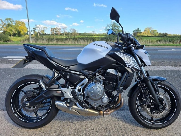 Kawasaki Z650 Supernaked Euro 4 649cc