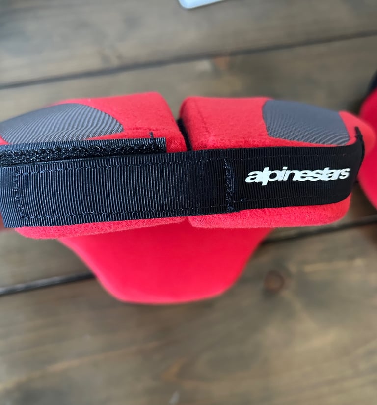 Alpinestars Sequence Youth Neck Support X 2 - NEW - WITH INVOICE