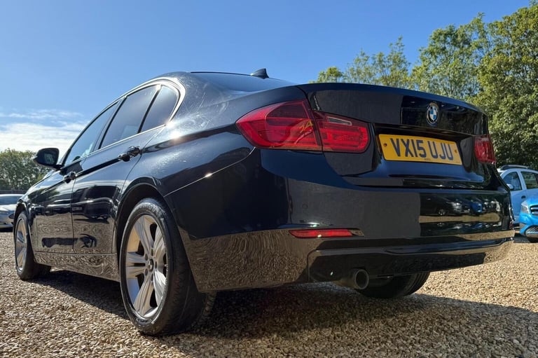 BMW 3 SERIES 2.0 318d Sport Euro 5 (s/s) 4dr 2015