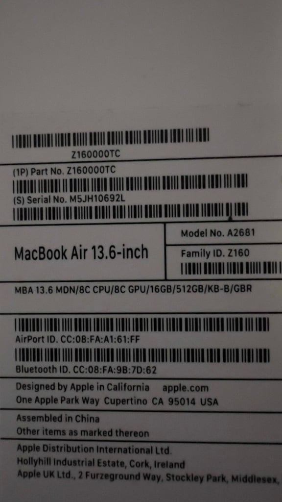 MacBook Air M2 (13.6”) — 16GB / 512GB SSD — Midnight — MINT
