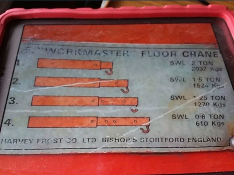 floor crane - 2 ton - long reach