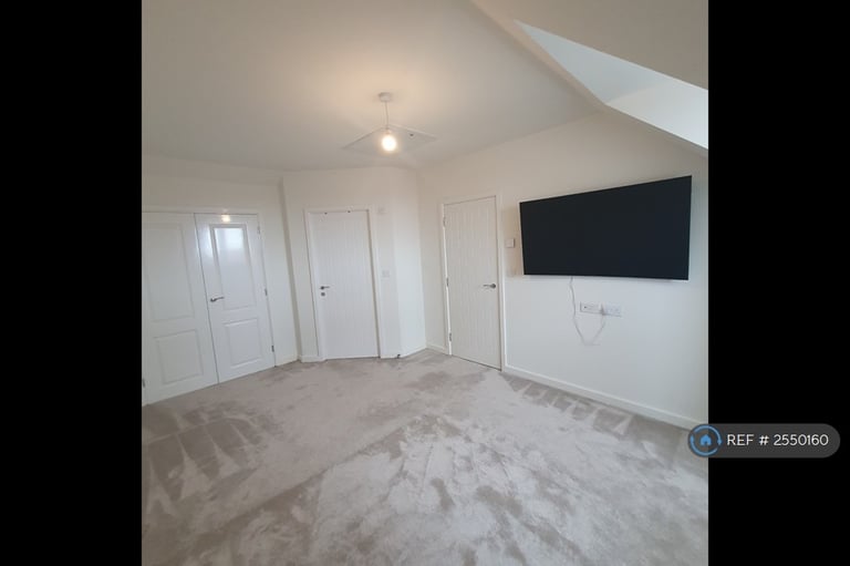 3 bedroom house in Featherstone Crescent, Heald Green, Cheadle, SK8 (3 bed) (#2550160)
