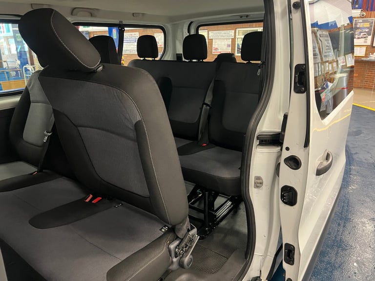 2018 Vauxhall Vivaro L2 1.6CDTI 120PS LWB 9 SEAT MINIBUS (EURO 6) MPV Diesel Manual