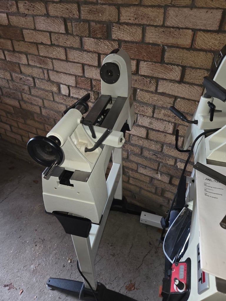 Jet JWL1015VS variable speed Woodturning Lathe Axminster wood turning Delivery Available 