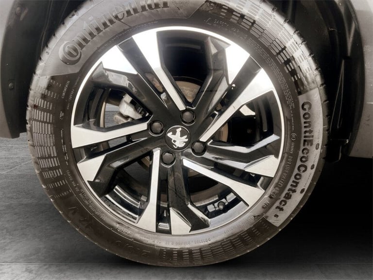 2022 Peugeot 2008 PureTech GT SUV Petrol Manual