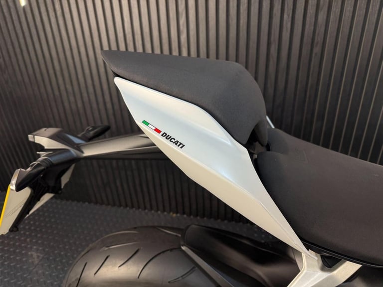 2021 Ducati Panigale V2 955 Euro 5