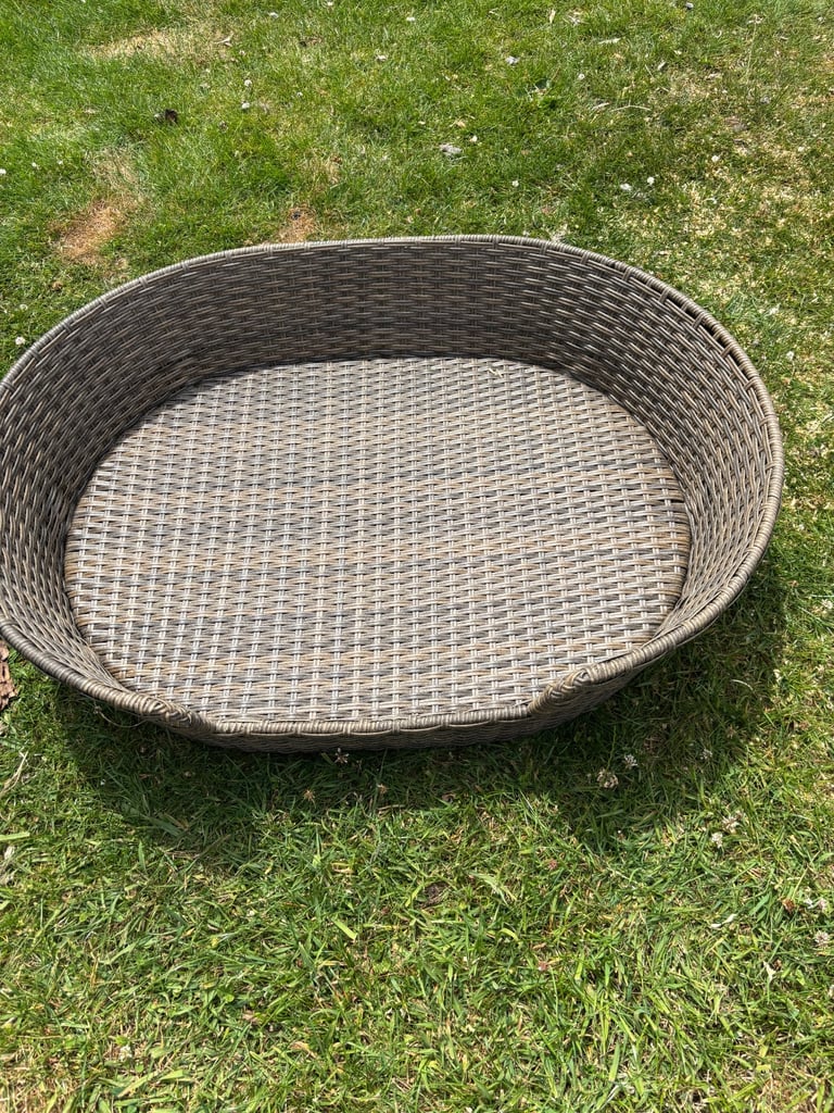 Penrose Rattan Resin Wicker pet bed as new 