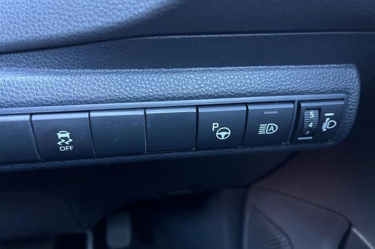2022 Toyota Corolla 1.8 VVT-i Hybrid Icon Tech 5dr CVT HATCHBACK PETROL/ELECTRIC Automatic