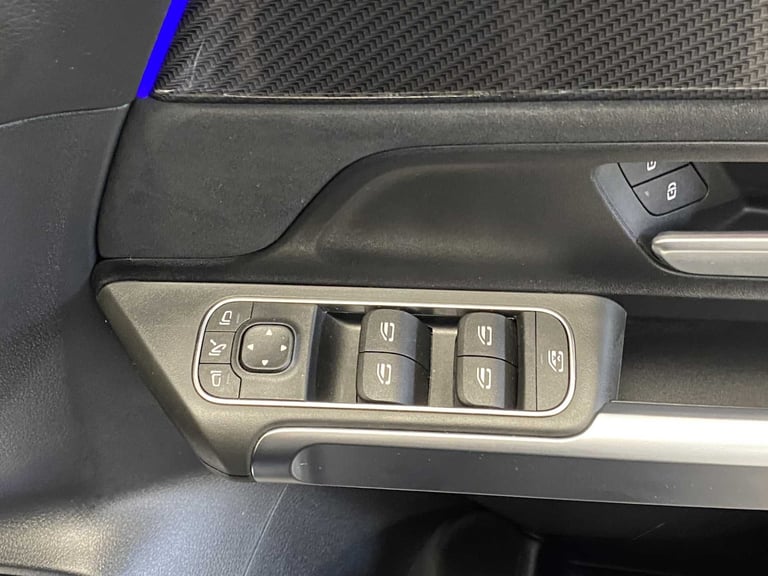 2022 Mercedes-Benz GLB 200 AMG Line Premium 5dr 7G-Tronic Estate Petrol Automatic