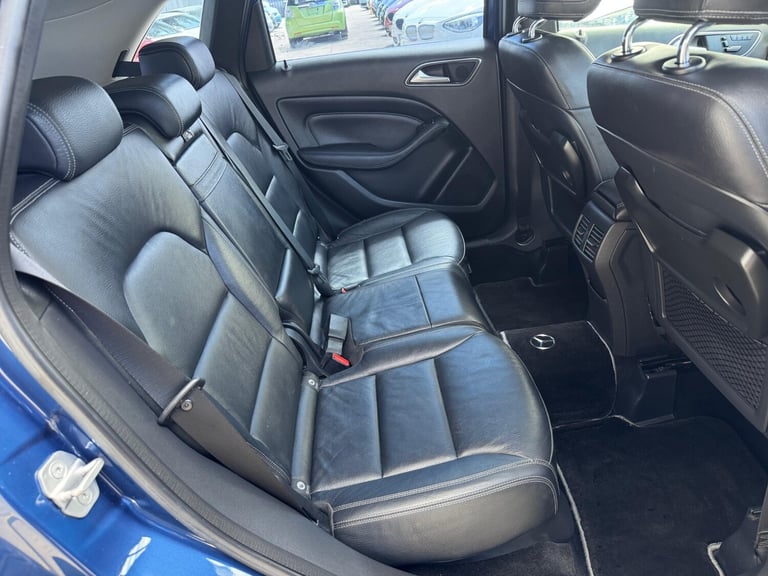 2025 Mercedes-Benz AROCS 1.6 B 180 Blue Efficiency MPV PETROL Automatic