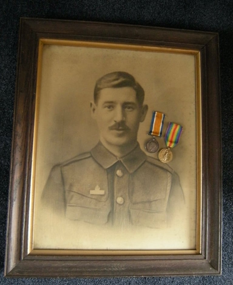 Great War Medals Highland Light Infantry and Cameronians with Portrait 