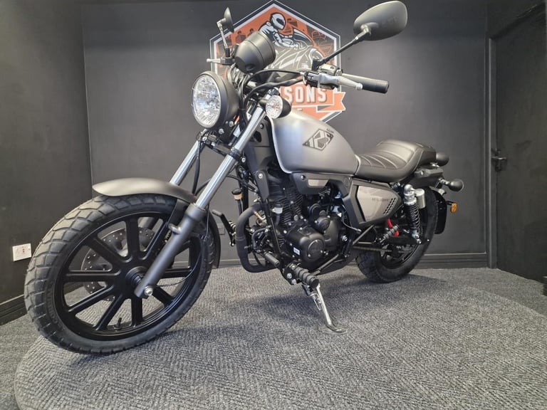 Pre Reg Keeway K Light 125cc learner legal cruiser.