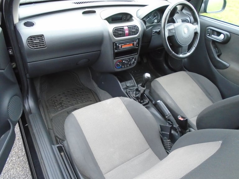 Vauxhall, CORSA, Hatchback, 2004, Manual, 998 (cc), 3 doors