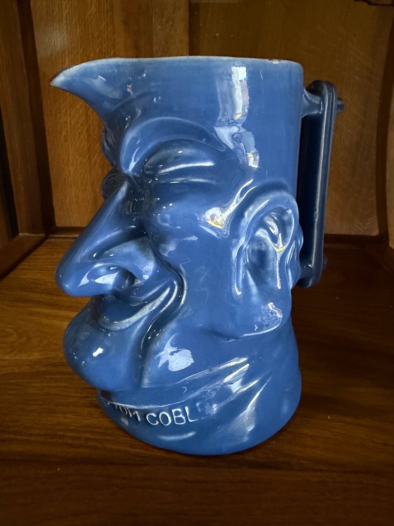 Devonmoor Pottery “Old Uncle Tom Cobley” Character Jug – Blue – 6.5” (16cm) – Excellent Condition