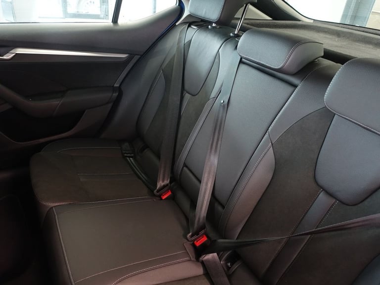 2025 Skoda Octavia 1.5 TSI ACT SE L Hatchback 5dr Petrol Manual Euro 6 (s/s) (150 ps) Hatchback P...