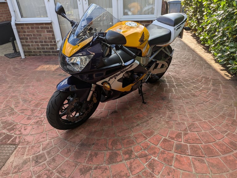 Honda, CBR, 2000, 929 (cc)