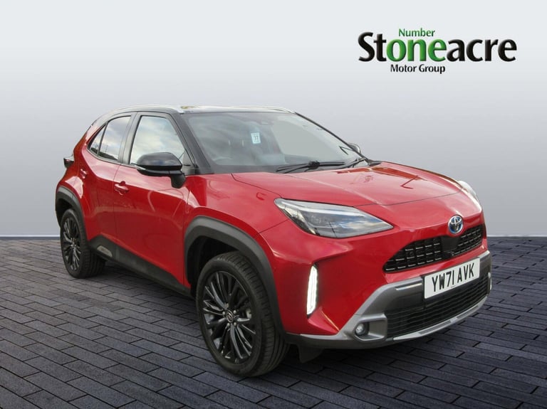 image for  Toyota Yaris Cross 1.5 VVT-h Dynamic E-CVT Euro 6 (s/s) 5dr Petrol/Electric Hybrid Automatic