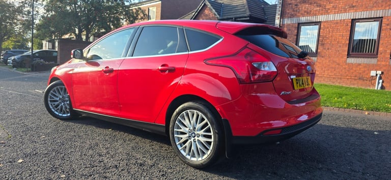 2014 Ford Focus 1.6 Zetec 5dr HATCHBACK Petrol Manual