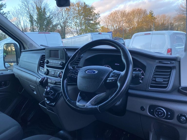 2022 71Reg Ford Transit Leader 9 Seater LWB Crew Van 2.0TDCi Euro6 Air Con +VAT