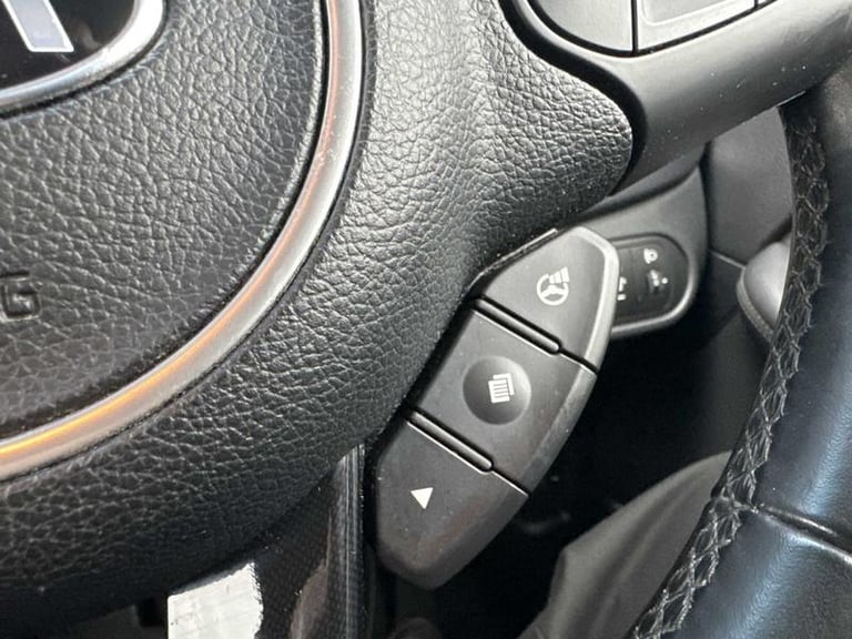 2017 Kia Carens 1.7 CRDi ISG 2 5dr Manual MPV Diesel Manual