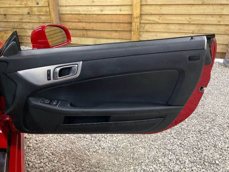2012 Mercedes-Benz SLK 1.8 SLK200 BlueEfficiency AMG Sport Convertible 2dr Petrol G-Tronic+ Euro ...