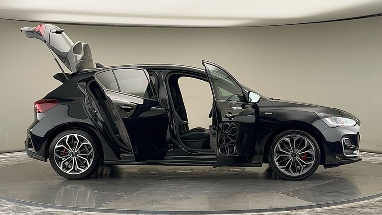 2022 Ford Focus Focus ST-Line Vignale 5 door 1.0L EcoBoost 155PS mHEV FWD 7 Speed PowerShif 5 doo...
