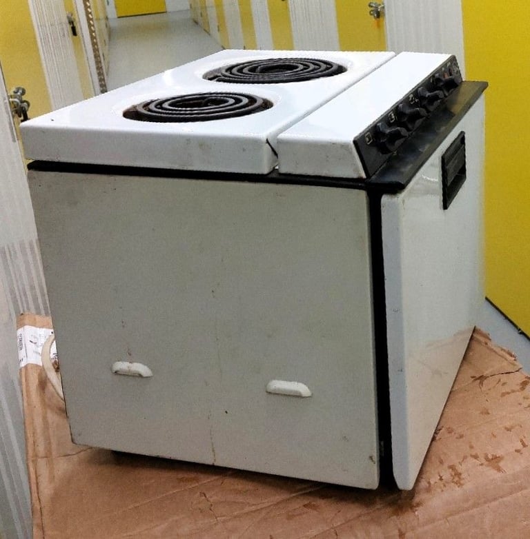 Baby Belling Cooker