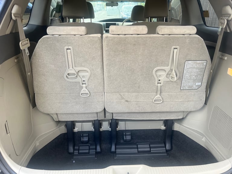 Toyota, 2012, 2360 (cc)