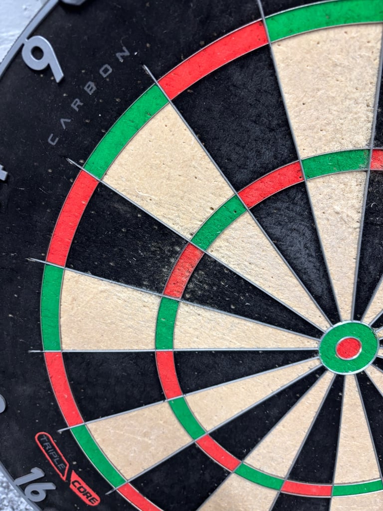 Dartboard Winmau Blade 6 Carbon