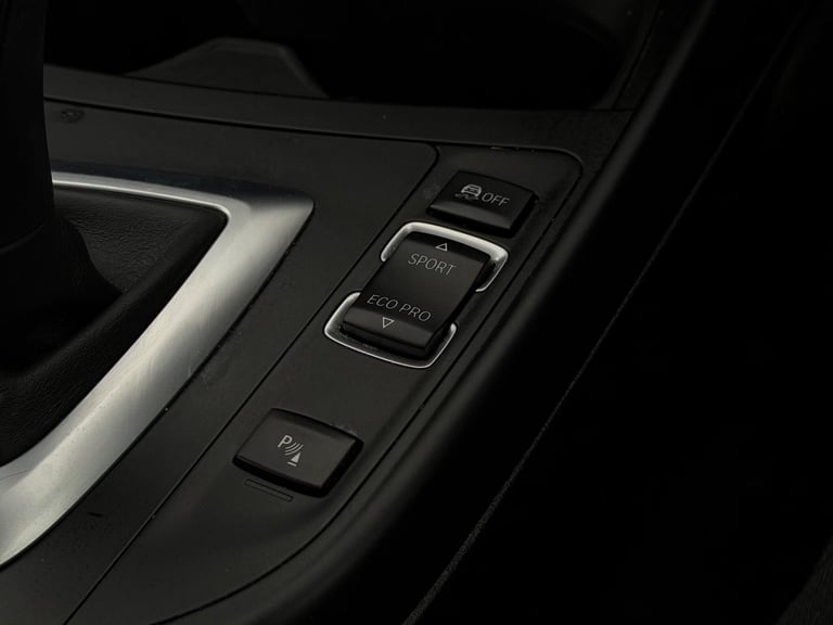 2016 BMW 1 Series 3.0 M140i Auto Euro 6 (s/s) 5dr HATCHBACK Petrol Automatic