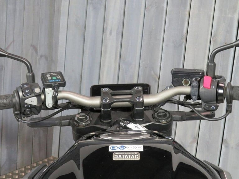 2019 19 HONDA CB650R