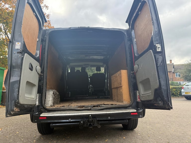 2010 Renault Trafic Sportive Sat Nav Lwb Alloys Black Vauxhall vivaro Sportive