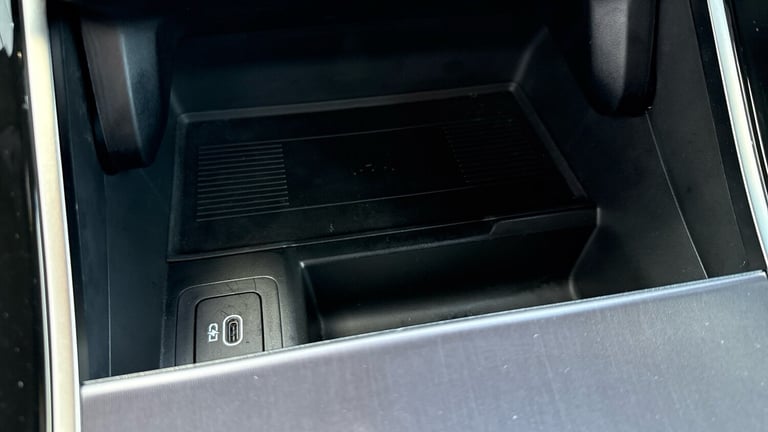 2025 Land Rover Range Rover Evoque 2.0 D165 Dynamic SE 5dr Auto Diesel Hatchback Hatchback Diesel...