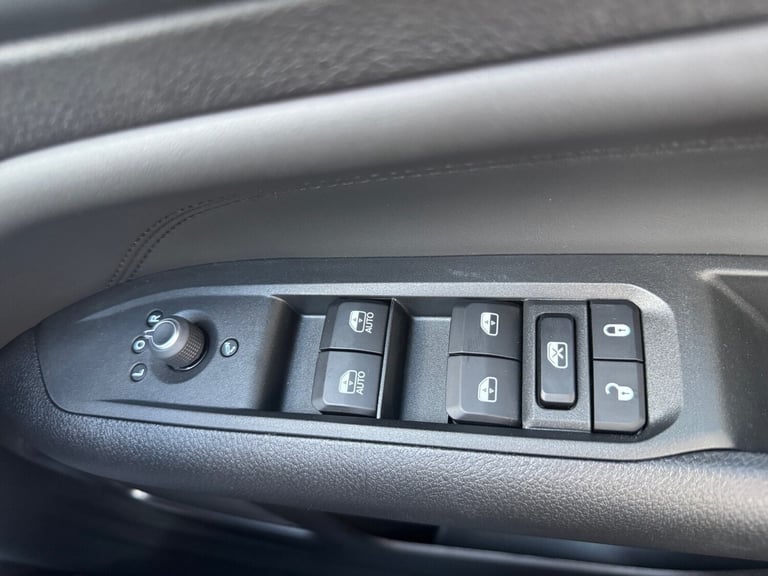 2025 Jeep Compass 1.5 T4 e-Torque Hybrid North Star 5dr DCT Station Wagon Petrol Automatic