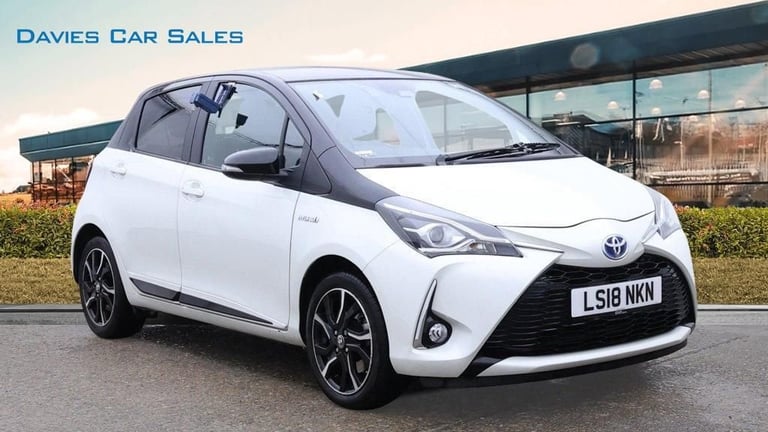 2018 18 TOYOTA YARIS 1.5 VVT-H GREY BI-TONE HATCHBACK 5DR PETROL HYBRID E-CVT EU